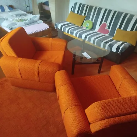 Na Myslivecke Летний дом